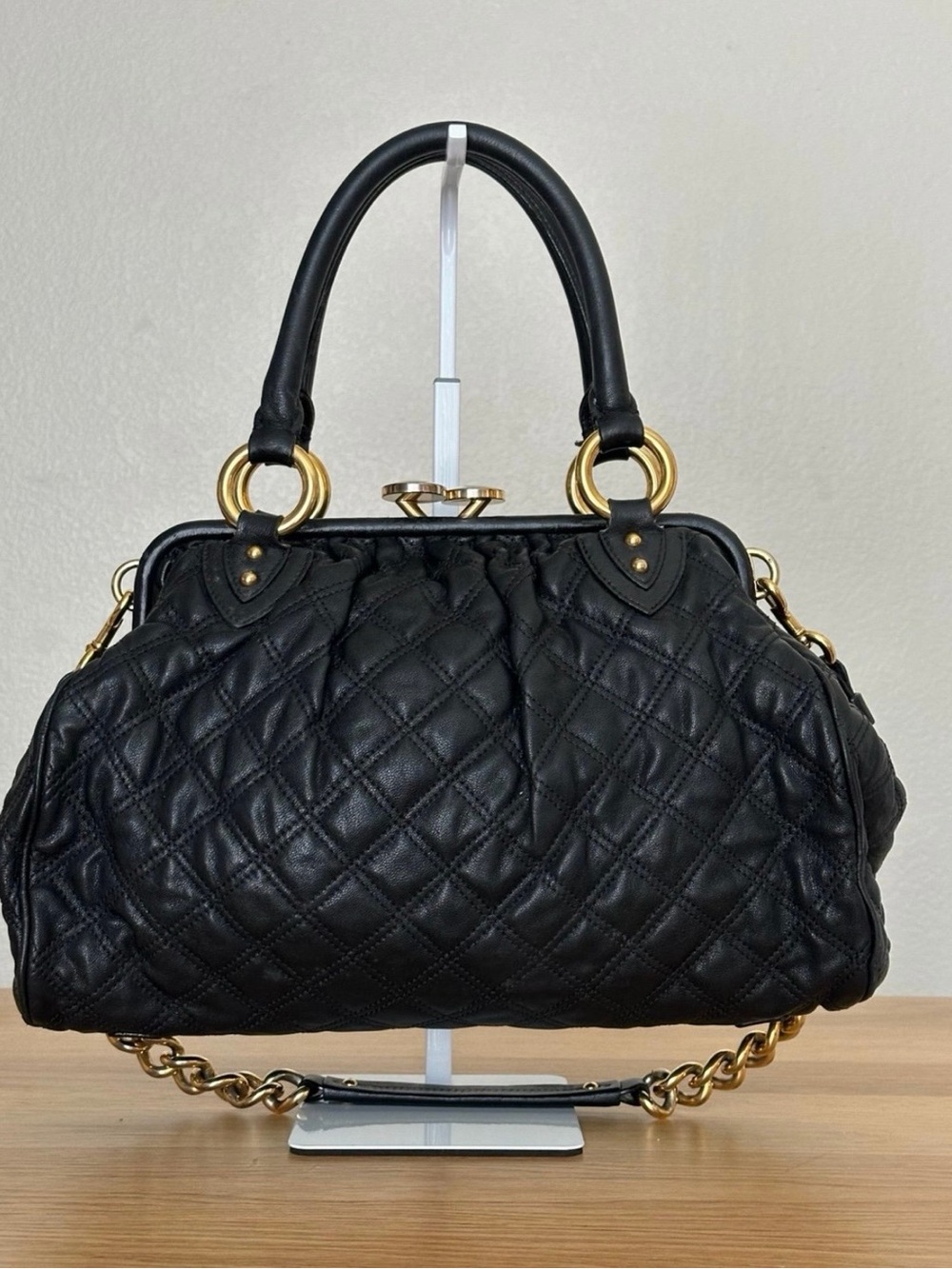 Marc Jacobs Stam Black Quilted Leather Kisslock Chain Shoulder Bag - Picture 2 of 12